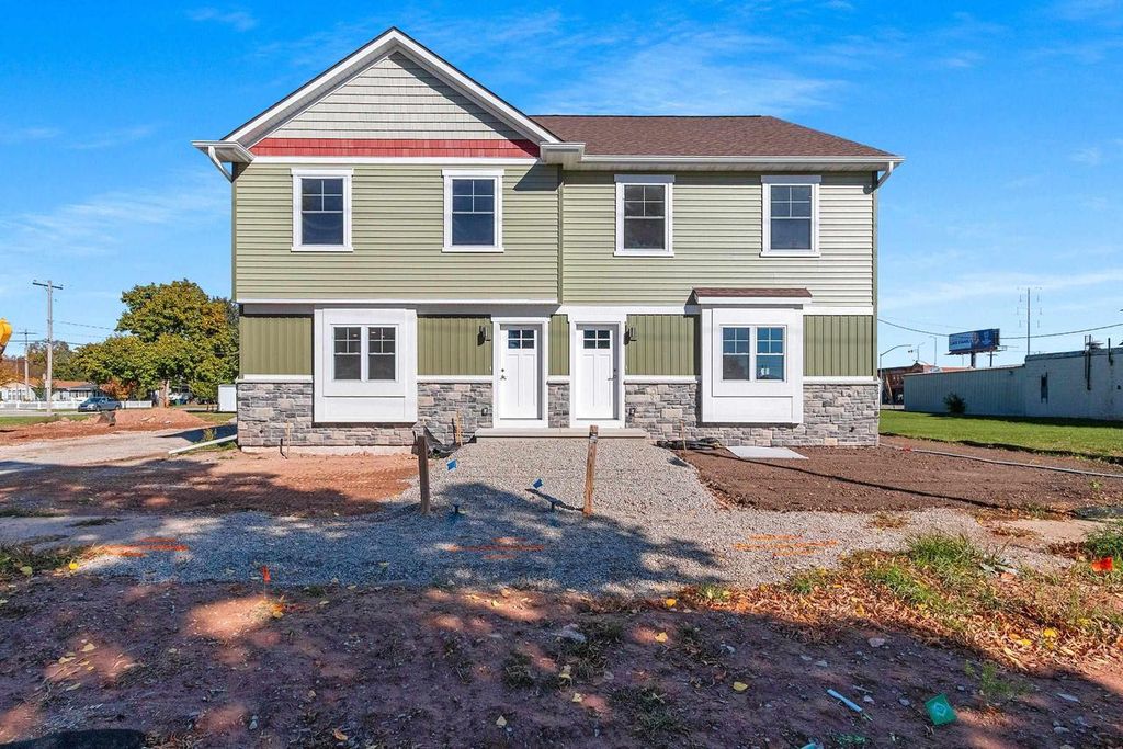 Photo of 422 4th STREET, Green Bay, WI 54303 (MLS # 50318772)