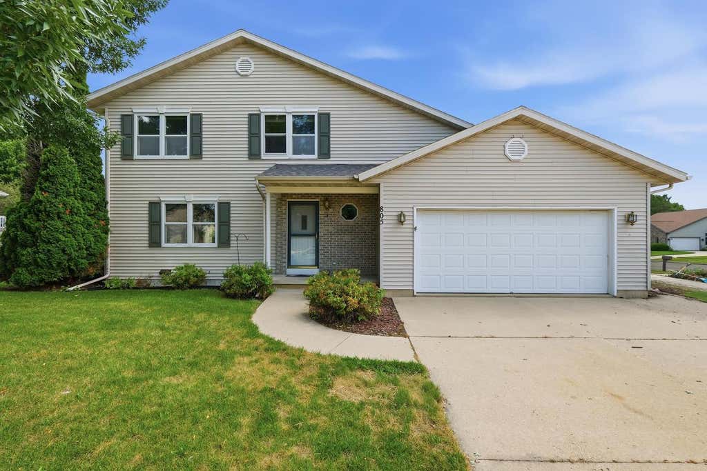 Photo of 2348 Steven STREET, Sun Prairie, WI 53590 (MLS # 2030790)