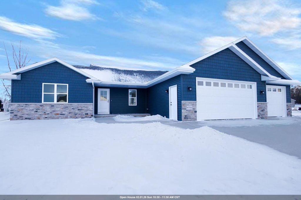 Photo of W7055 Otis DRIVE, Greenville, WI 54942 (MLS # 50319866)