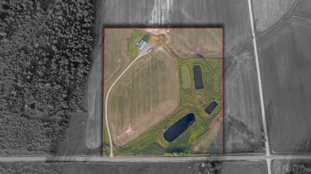 Photo of N896 County Road E Rd, Medford, WI 54451 (MLS # 22505753)