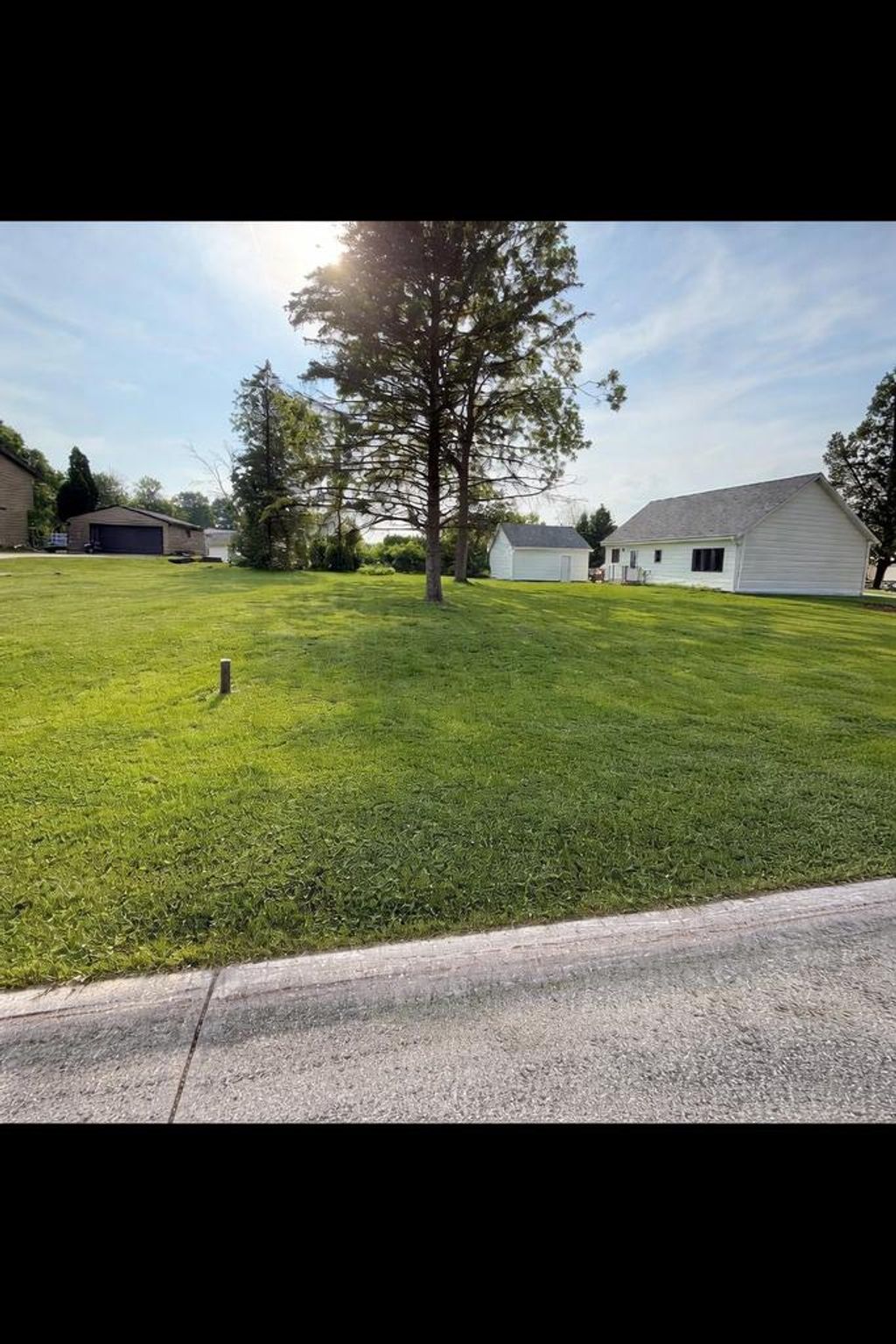 Photo of 206 DERBY LANE, Watertown, WI 53094 (MLS # 2020466)