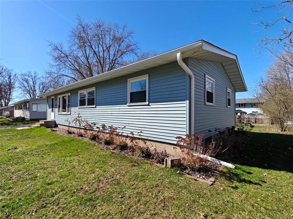 Photo of 2212 Bartlett AVENUE, Altoona, WI 54720 (MLS # 1598420)