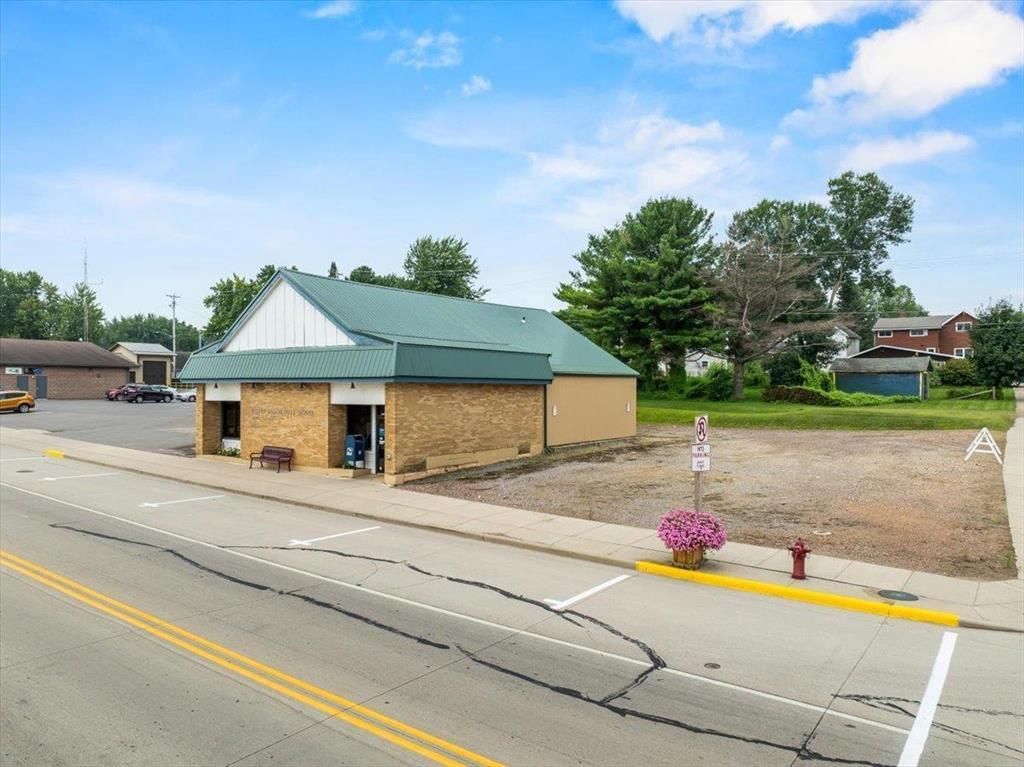 Photo of 329 N Main STREET #333 N Main Street, Loyal, WI 54446 (MLS # 22600995)
