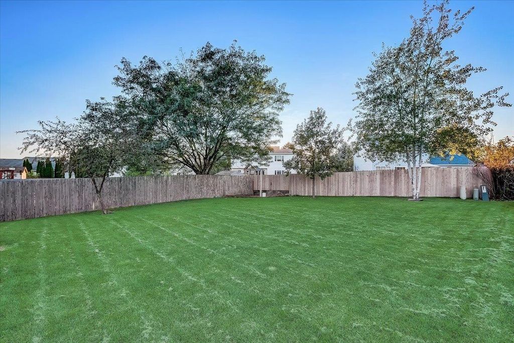 Photo of 717 East AVENUE, West Salem, WI 54669 (MLS # 1944642)