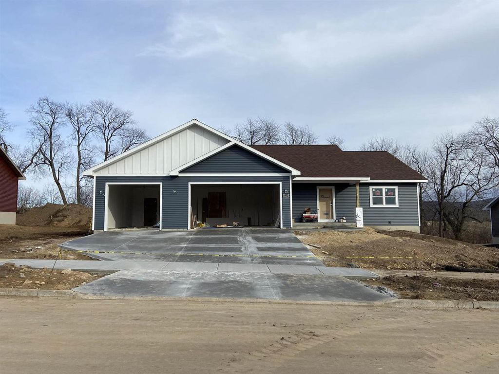 Photo of 322 Roosevelt STREET, Baraboo, WI 53913 (MLS # 2016825)
