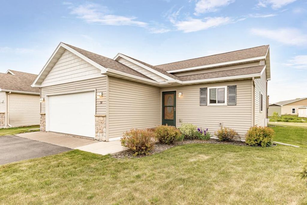 Photo of 30 Billings LANE, Superior, WI 54880 (MLS # 6122319)