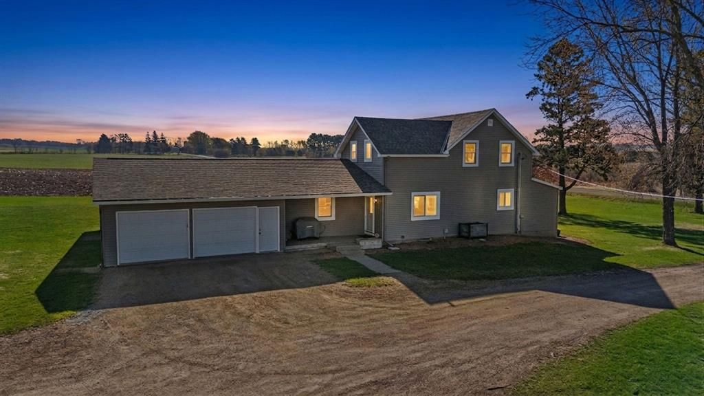 Photo of 1598 30th AVENUE, Hammond, WI 54015 (MLS # 1600342)