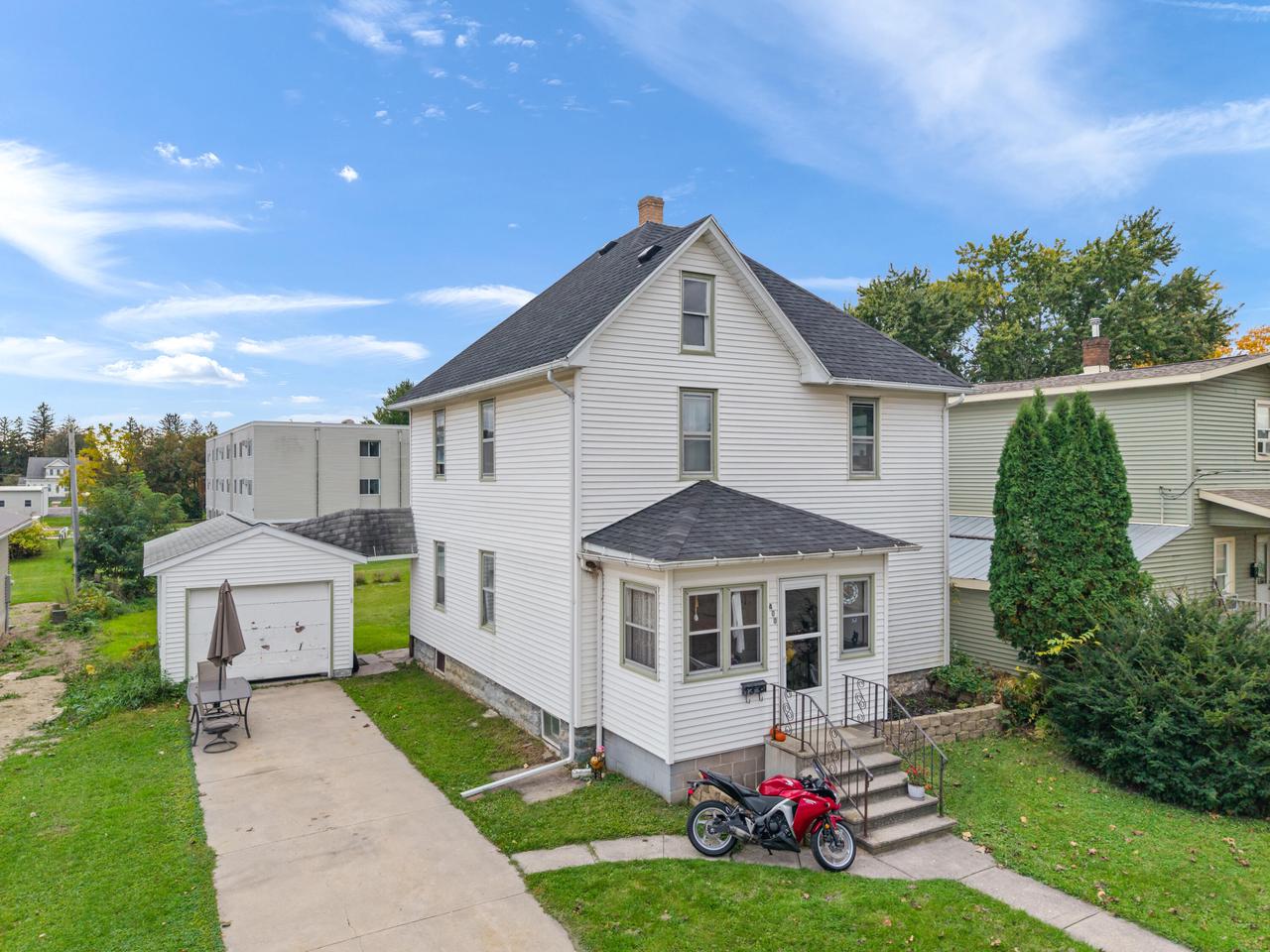 Property photo 1