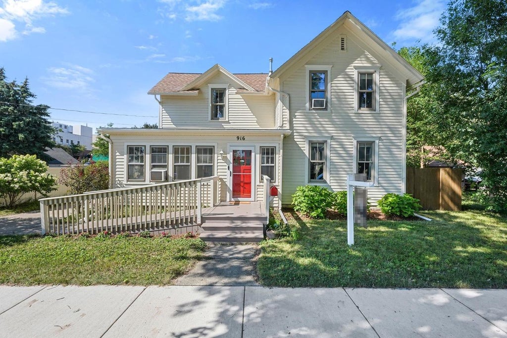 Photo of 916 Giles STREET, Stoughton, WI 53589 (MLS # 2027248)