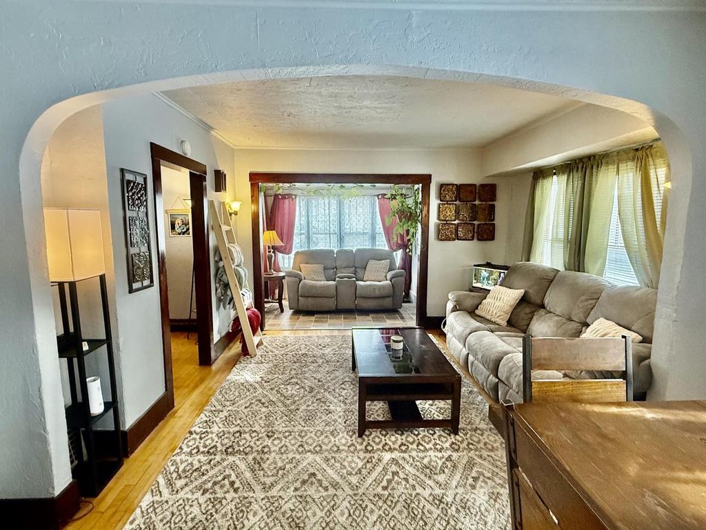 Photo of 2324 Forest AVENUE, Two Rivers, WI 54241 (MLS # 1947333)