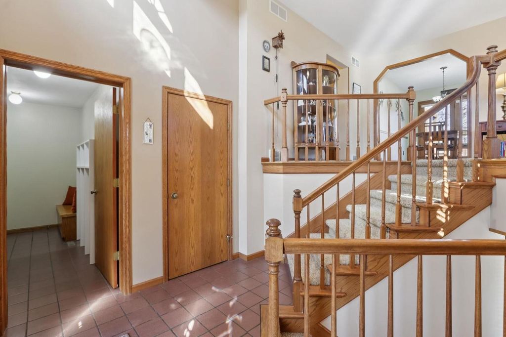 Photo of 1606 Manchester CROSSING, Waunakee, WI 53597 (MLS # 2015265)