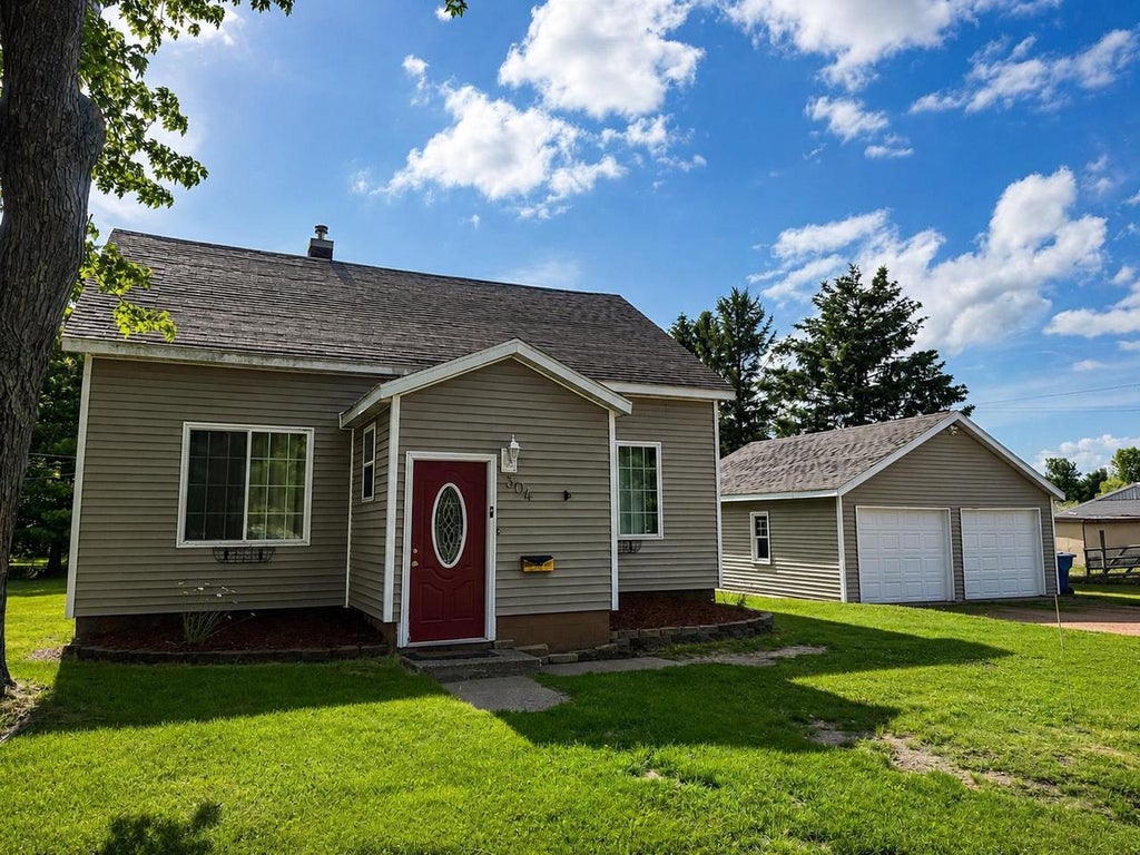 Photo of 304 N Thomas STREET, Merrill, WI 54452 (MLS # 50327394)