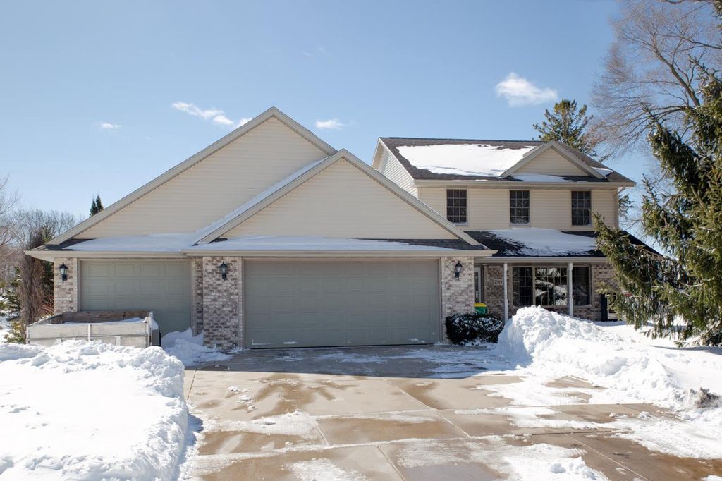 Photo of 2919 Hornsby WAY, Green Bay, WI 54313 (MLS # 50322405)