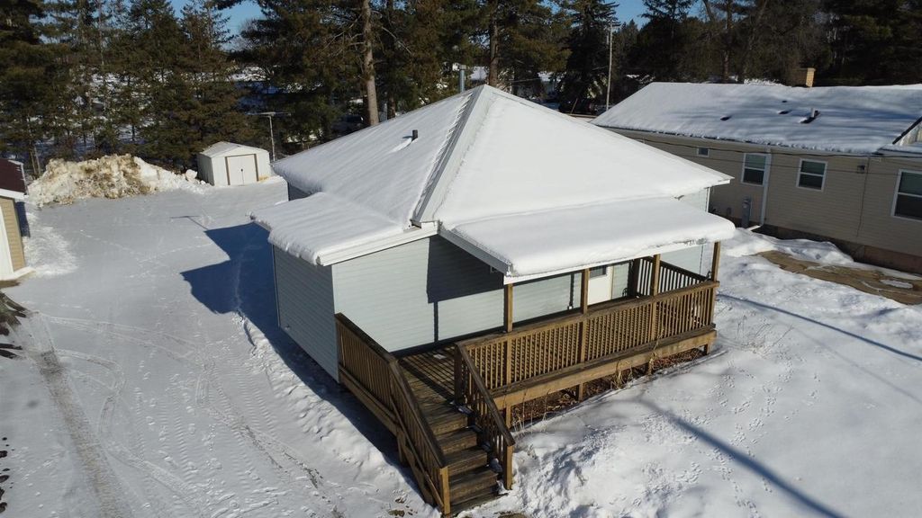 Photo of 810 North AVENUE, Antigo, WI 54409 (MLS # 22600114)