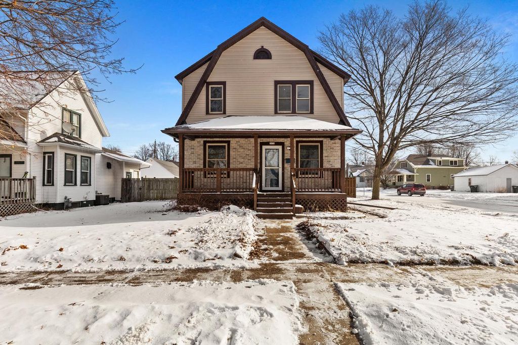 Photo of 2135 S 14th STREET, Sheboygan, WI 53081 (MLS # 1948170)