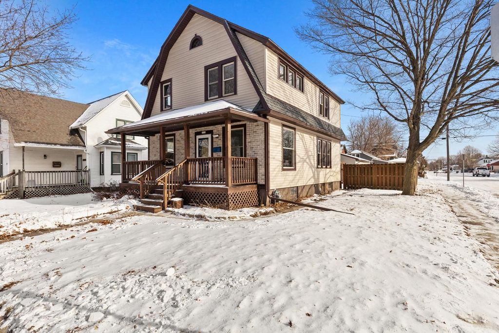 Photo of 2135 S 14th STREET, Sheboygan, WI 53081 (MLS # 1948170)