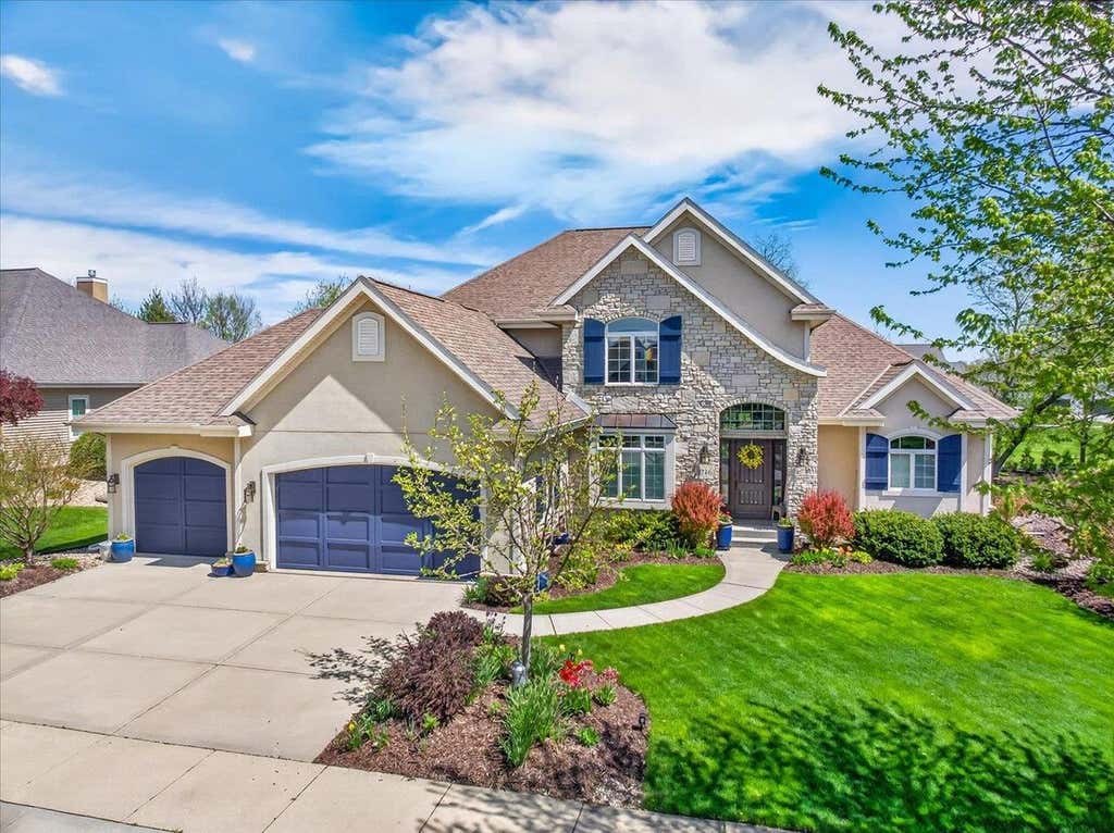 Photo of 1736 Alysen LANE, Waunakee, WI 53597 (MLS # 2024752)
