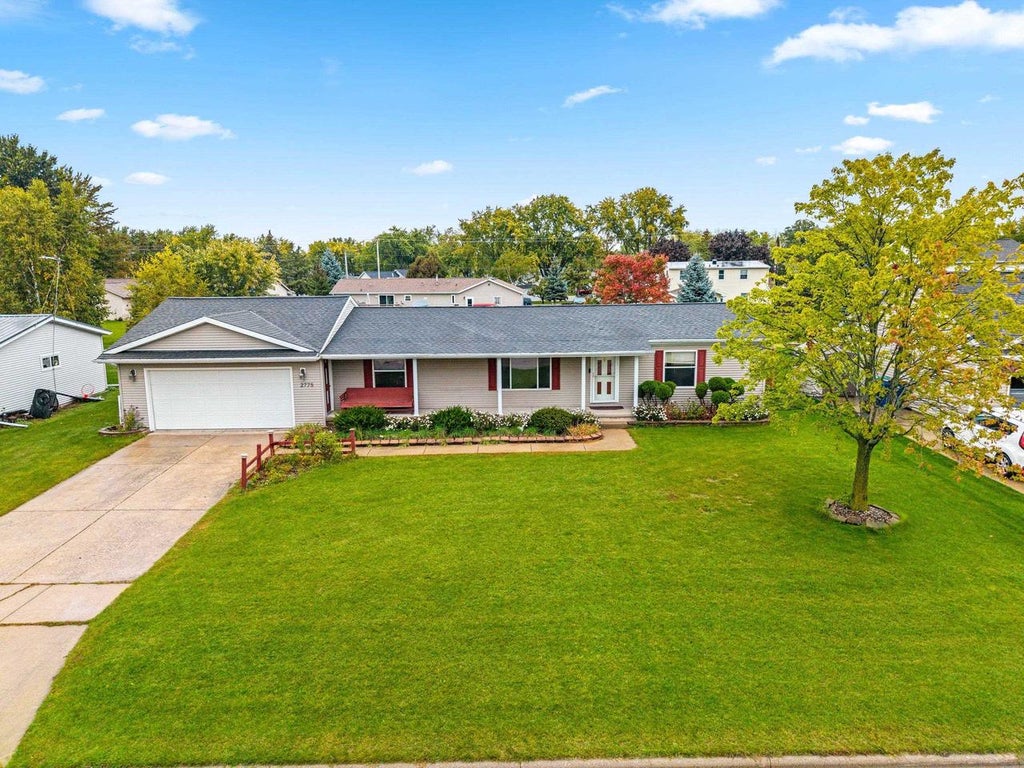 Photo of 2775 Conesta DRIVE, Green Bay, WI 54311 (MLS # 50333668)