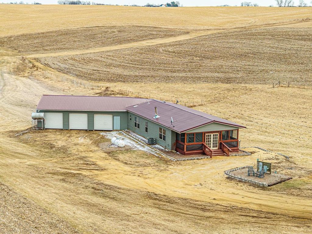 Photo of 218 Durkin ROAD, Mineral Point, WI 53565 (MLS # 2017270)