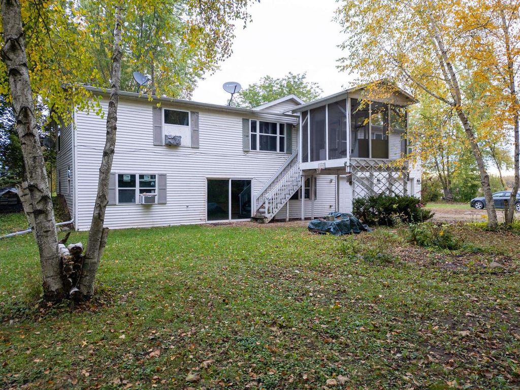 Photo of 7707 Quigley ROAD, Omro, WI 54963 (MLS # 50317559)