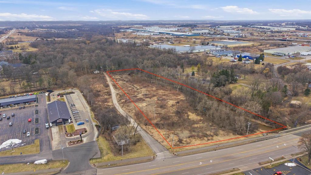 Photo of 982 Woodbine Park ROAD, Fond Du Lac, WI 54935 (MLS # 50324013)