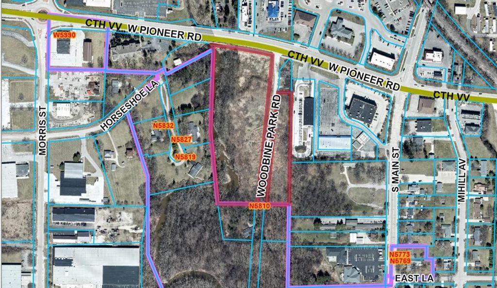 Photo of 982 Woodbine Park ROAD, Fond Du Lac, WI 54935 (MLS # 50324013)