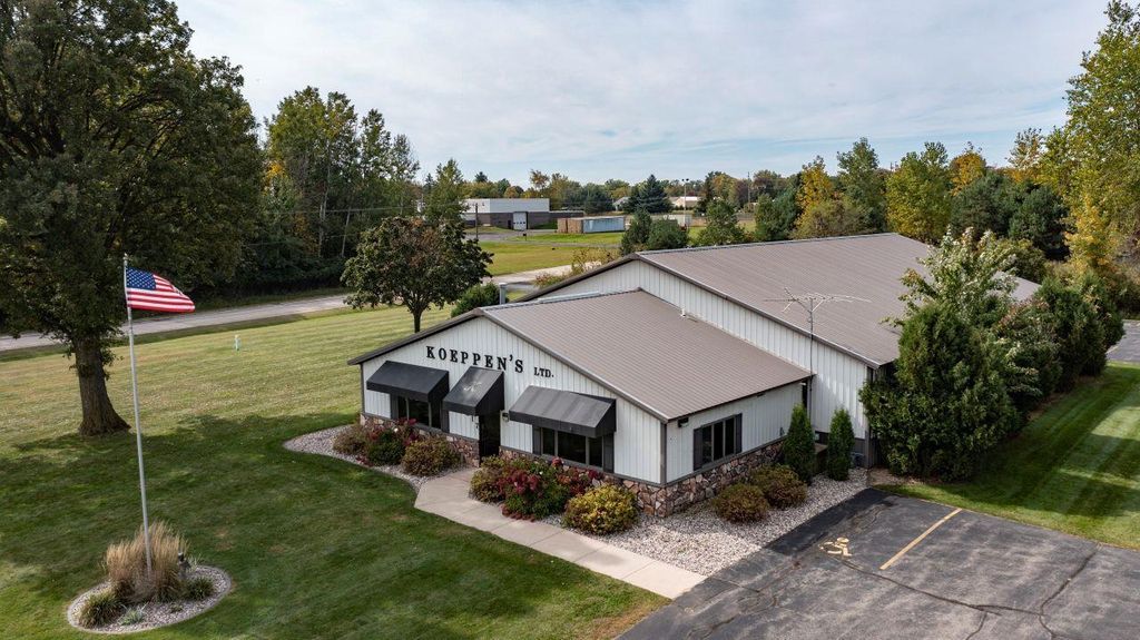 Photo of 217 Industrial AVENUE, Clintonville, WI 54929 (MLS # 50316231)