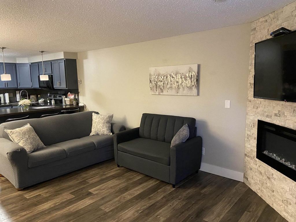 Photo of 1093 Canyon ROAD #406, Wisconsin Dells, WI 53965 (MLS # 2013329)