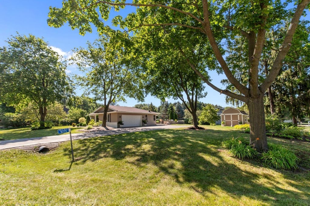 Photo of 5771 St Ives ROAD, Oshkosh, WI 54904 (MLS # 50332020)