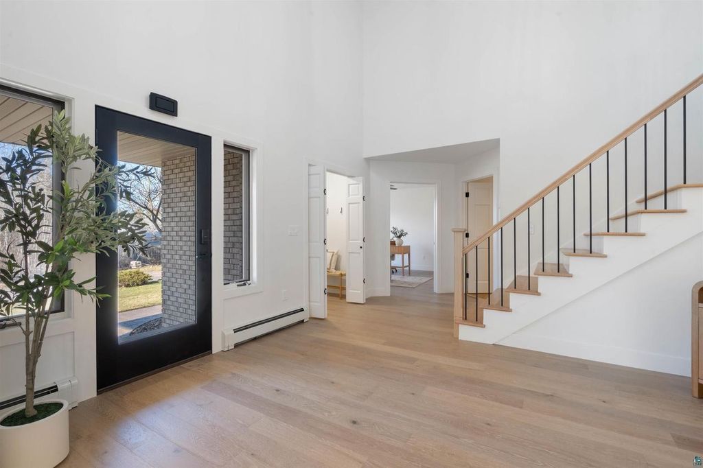 Photo of 2166 E Detroit STREET, Superior, WI 54880 (MLS # 6124803)