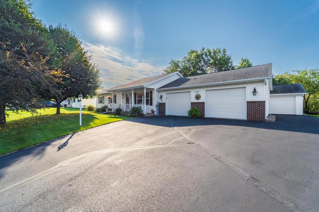 Photo of 2403 Country Creek LANE, Weston, WI 54476 (MLS # 22604831)