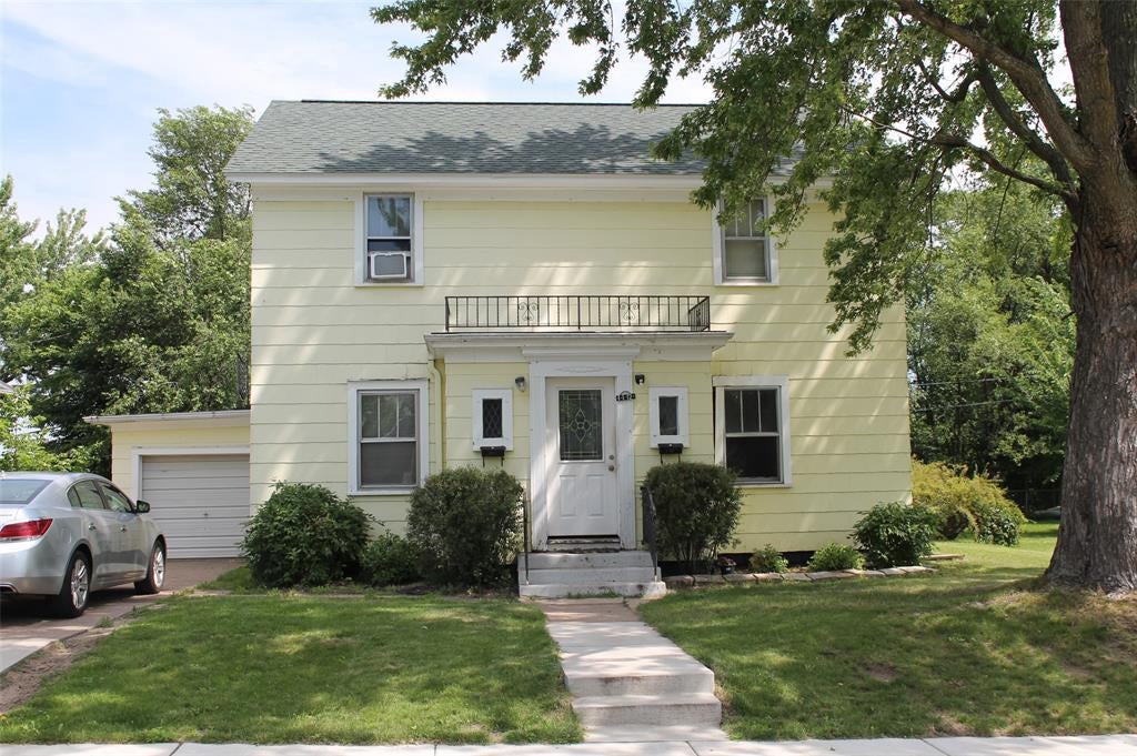 Photo of 1112 Emery STREET #2, Eau Claire, WI 54701 (MLS # 1604804)