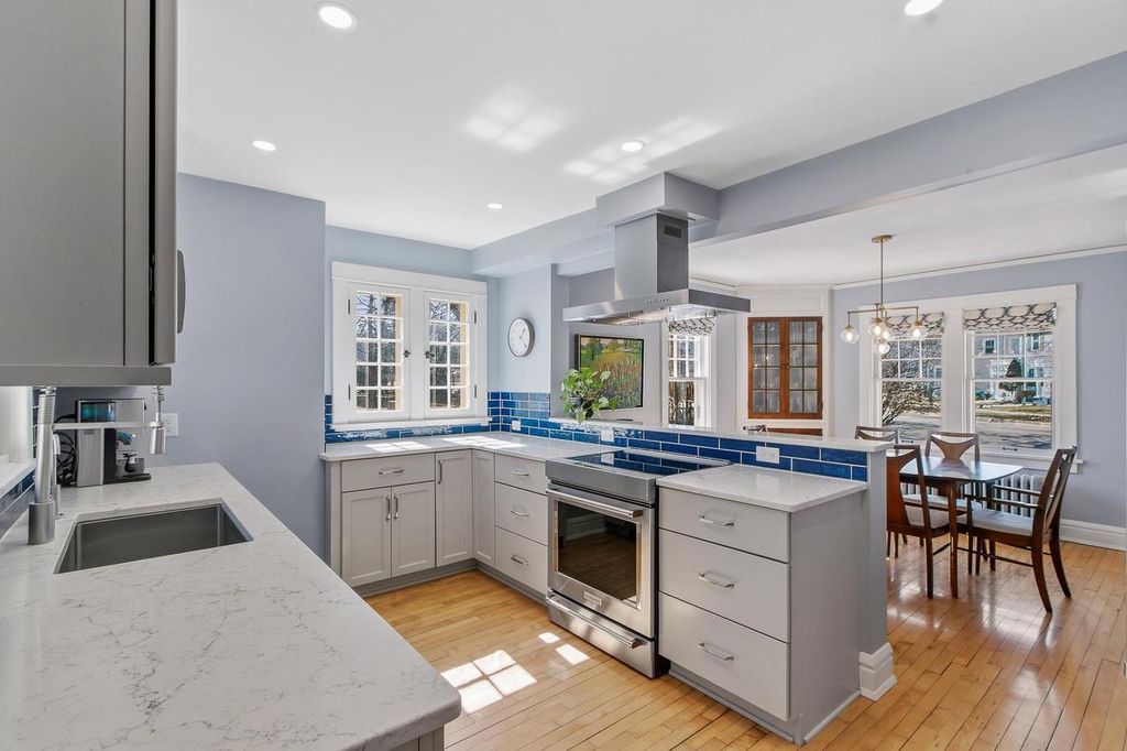 Photo of 9 S Spooner STREET, Madison, WI 53726 (MLS # 2017935)