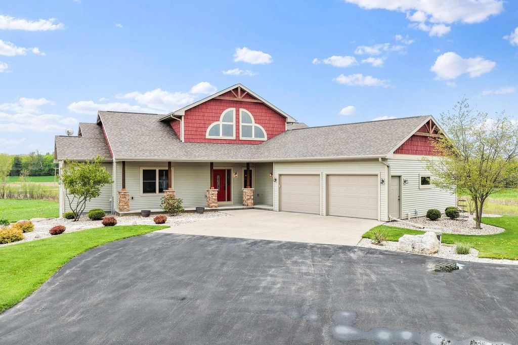 Photo of 7074 Fairview ROAD, Denmark, WI 54208 (MLS # 50325902)