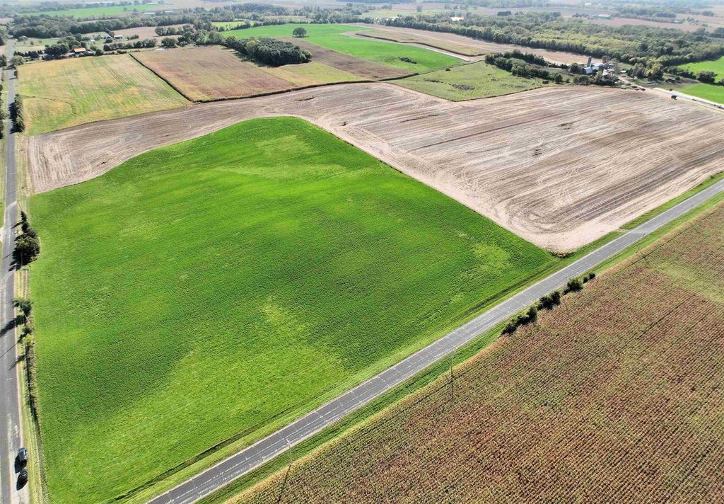 Photo of 110.44 Acres Sugar Creek ROAD, Elkhorn, WI 53121 (MLS # 2019381)