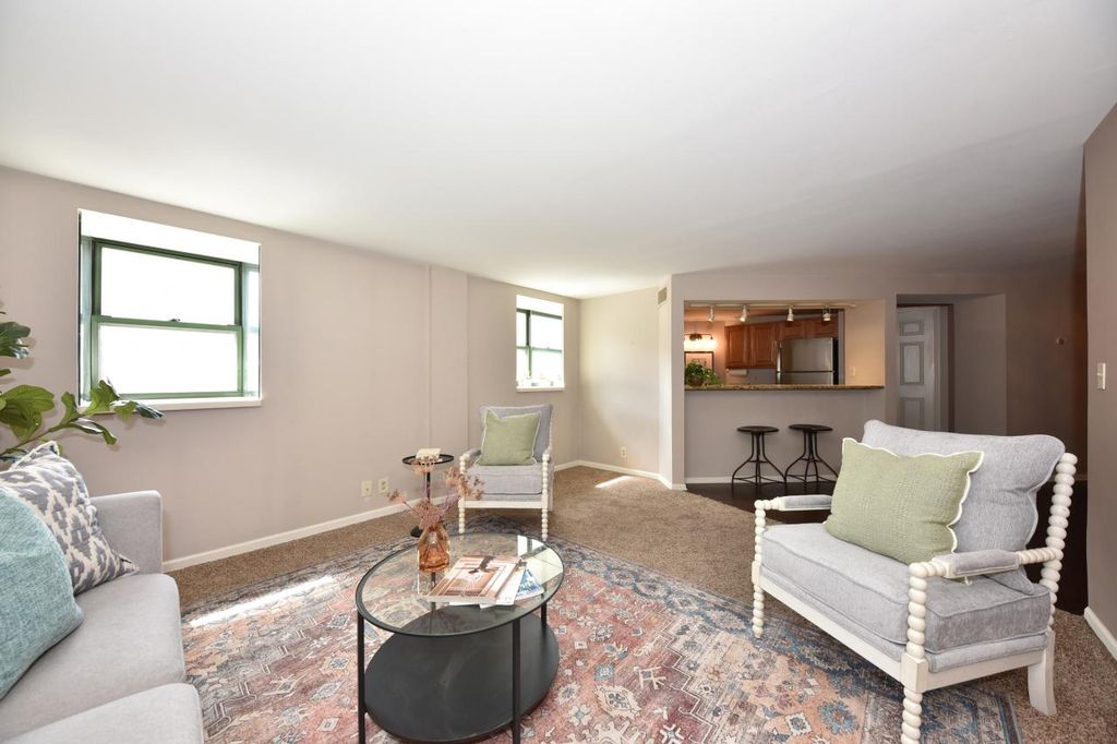 Photo of 270 E Highland AVENUE #214, Milwaukee, WI 53202 (MLS # 1933940)