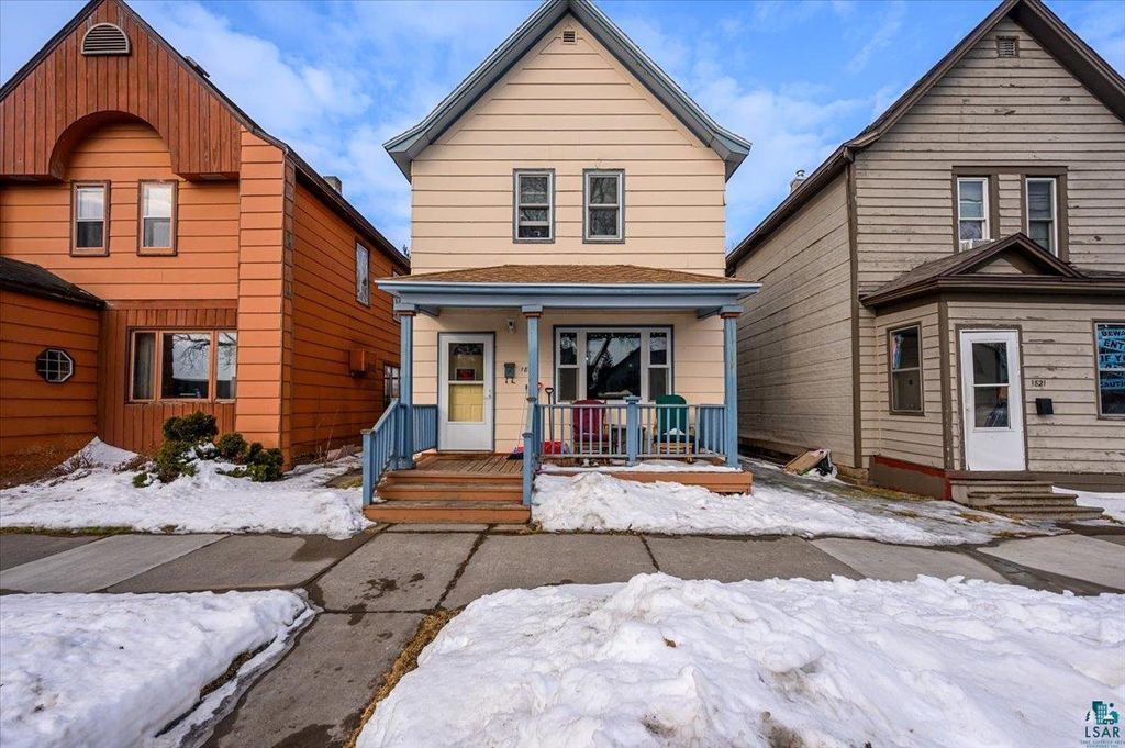 Photo of 1823 Oakes AVENUE, Superior, WI 54880 (MLS # 6123864)