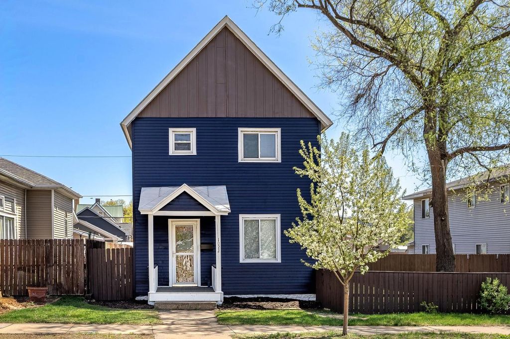 Photo of 1022 Rose STREET, La Crosse, WI 54603 (MLS # 1959188)