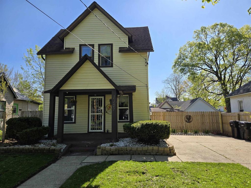 Photo of 1207 Oak STREET, Beloit, WI 53511 (MLS # 2022353)