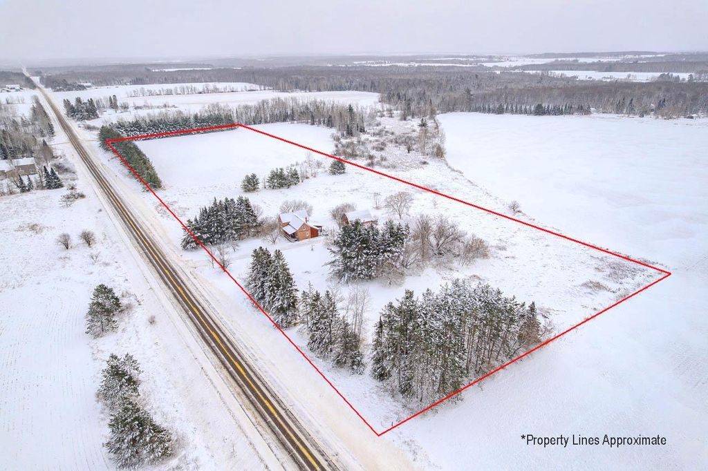 Photo of W8571 State Road 64, Merrill, WI 54452 (MLS # 22600011)