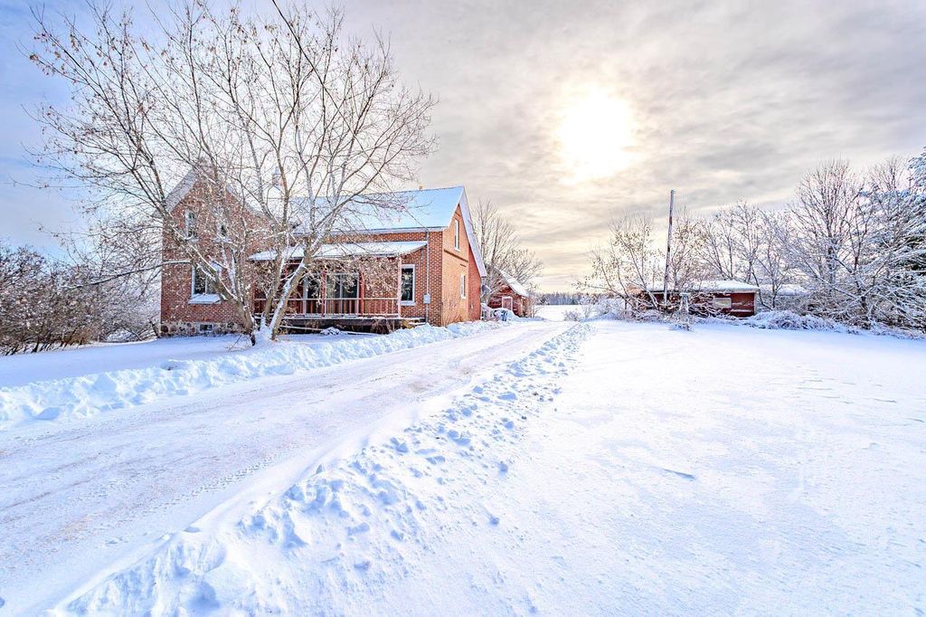 Photo of W8571 State Road 64, Merrill, WI 54452 (MLS # 22600011)