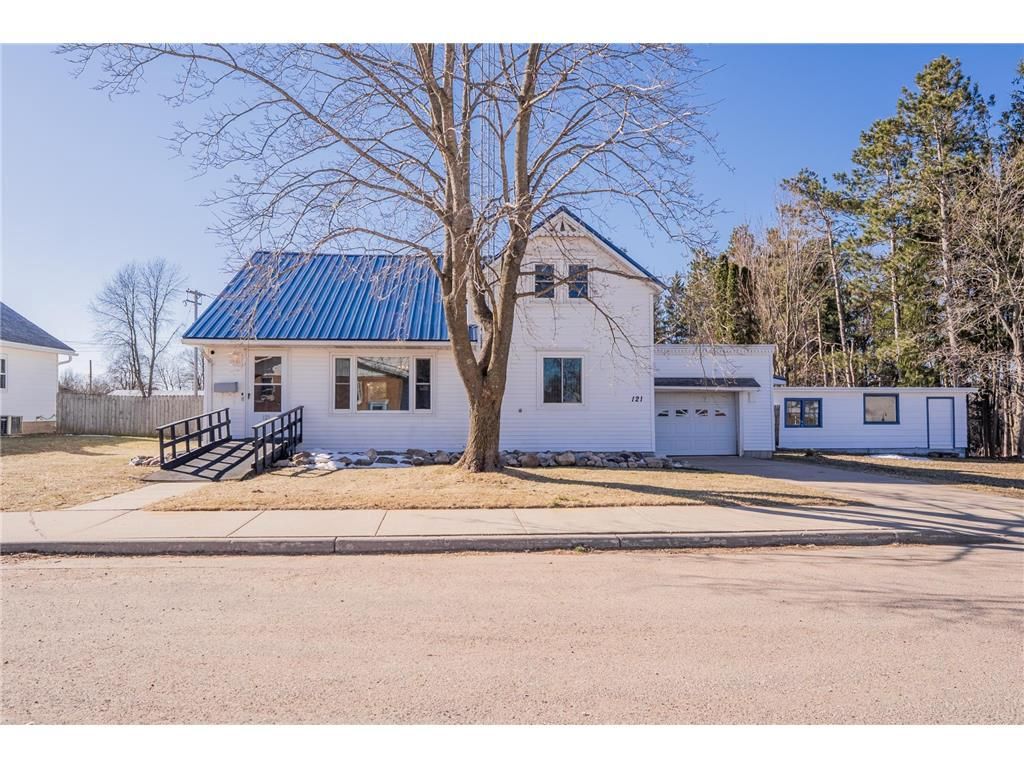 Photo of 121 W Oak STREET, Stanley, WI 54768 (MLS # 7041176)