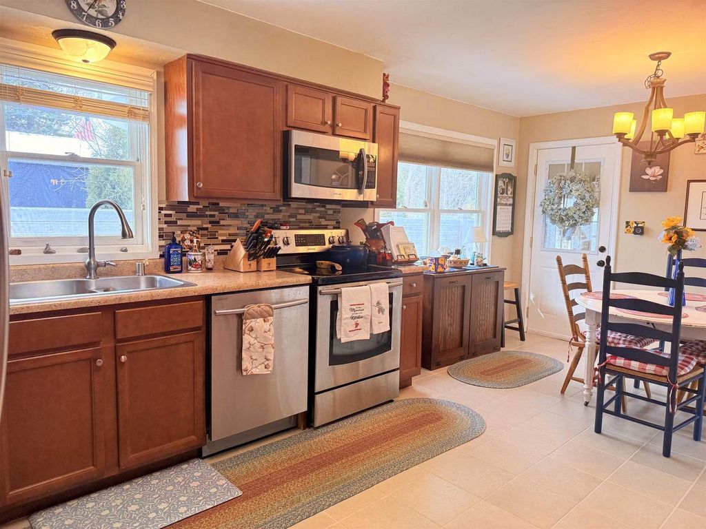 Photo of 636 Elizabeth STREET, Menasha, WI 54952 (MLS # 50320560)