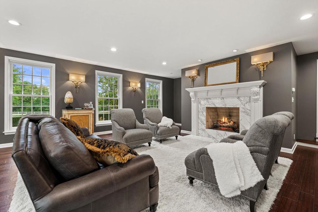 Photo of 10060 N Range Line ROAD, Mequon, WI 53092 (MLS # 1937163)