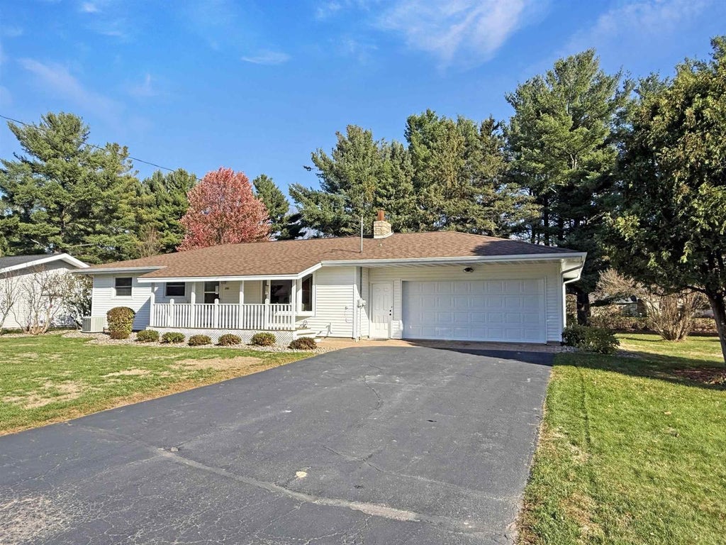 Photo of 227515 Dove AVENUE, Wausau, WI 54401 (MLS # 22605343)