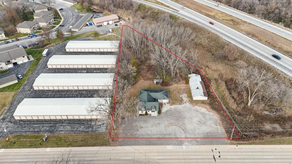 Photo of 2657 University AVENUE, Green Bay, WI 54303 (MLS # 50318775)