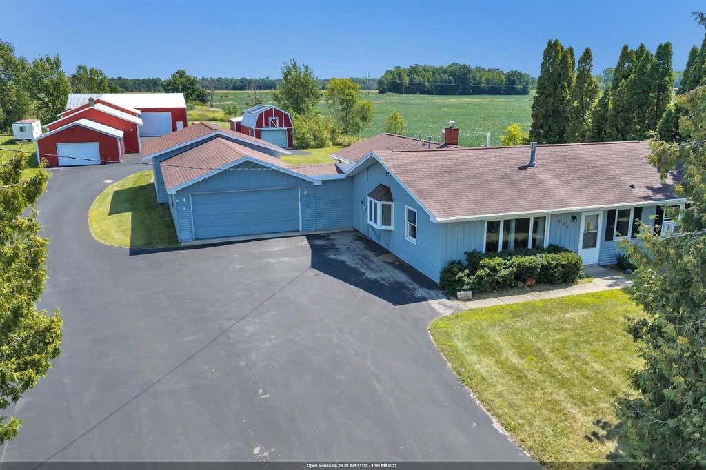 Photo of 660 N Northview ROAD, Green Bay, WI 54311 (MLS # 50331671)