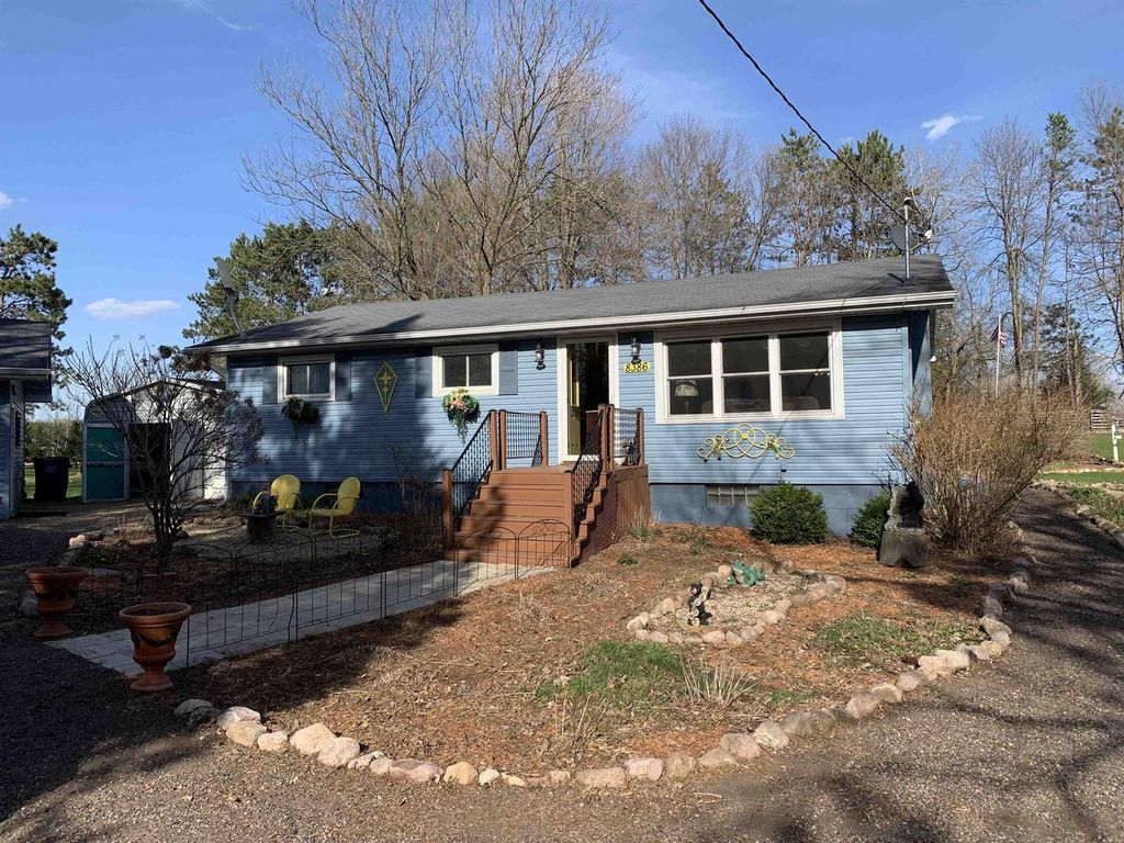 Photo of N8386 County Road D, Wittenberg, WI 54499 (MLS # 22601582)