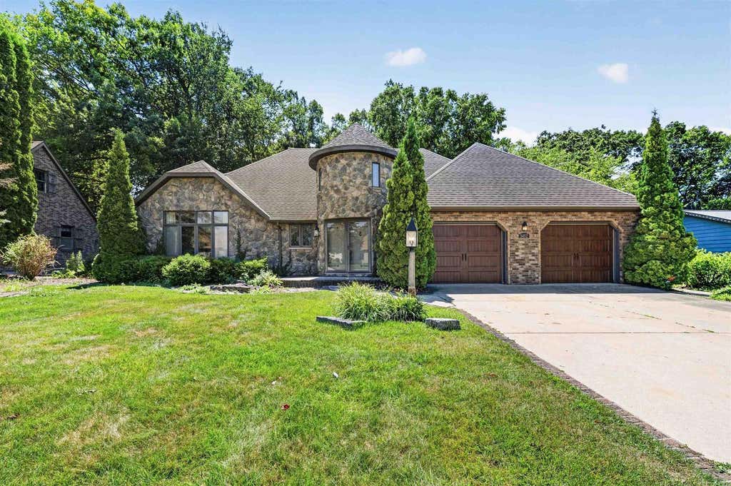 Photo of 3452 Bay Highlands DRIVE, Green Bay, WI 54311 (MLS # 50330497)