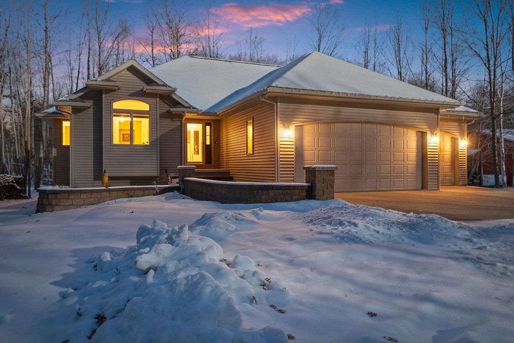 Photo of 5574 County Road N Rd, Oconto, WI 54153 (MLS # 50320423)